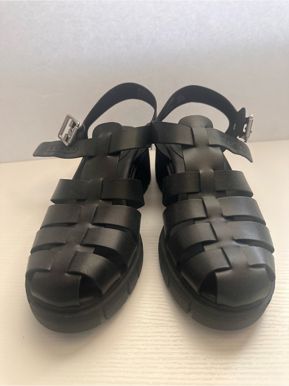 Women’s Black Woven Fisherman Sandals with Buckle Strap